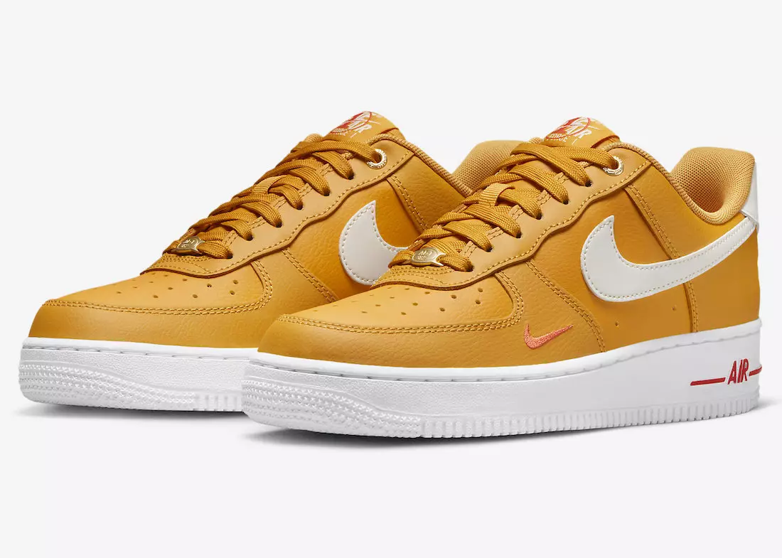 Дата выпуску Nike Air Force 1 DQ7582-700