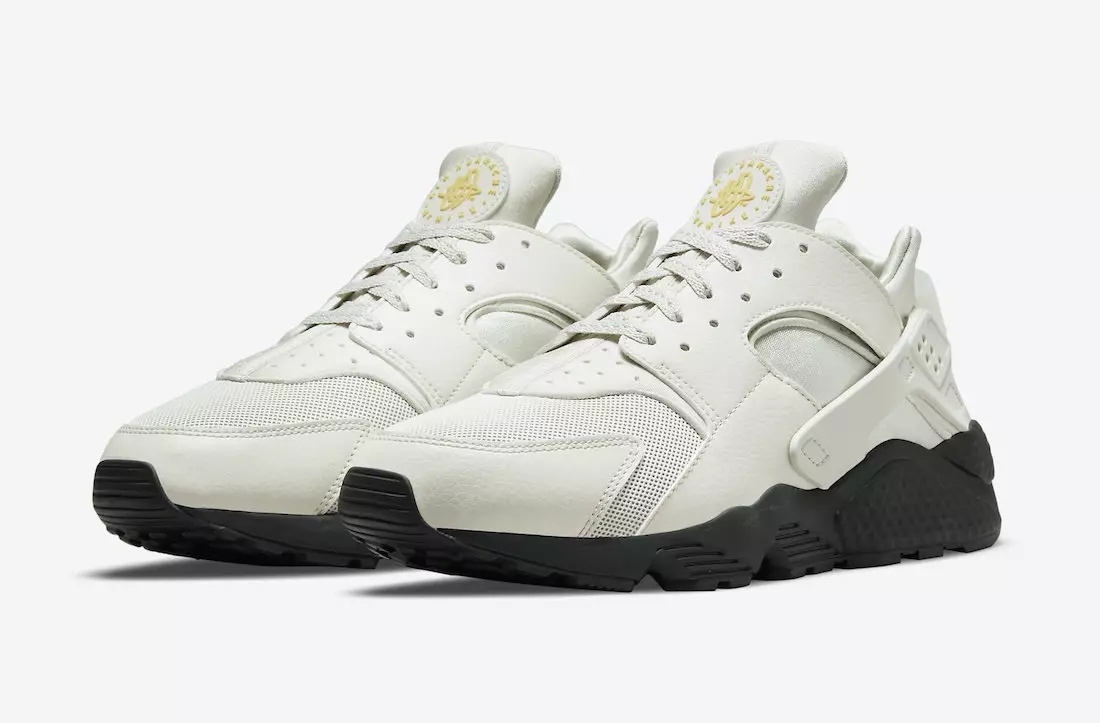 Nike Air Huarache DO6388-001 Releasedatum