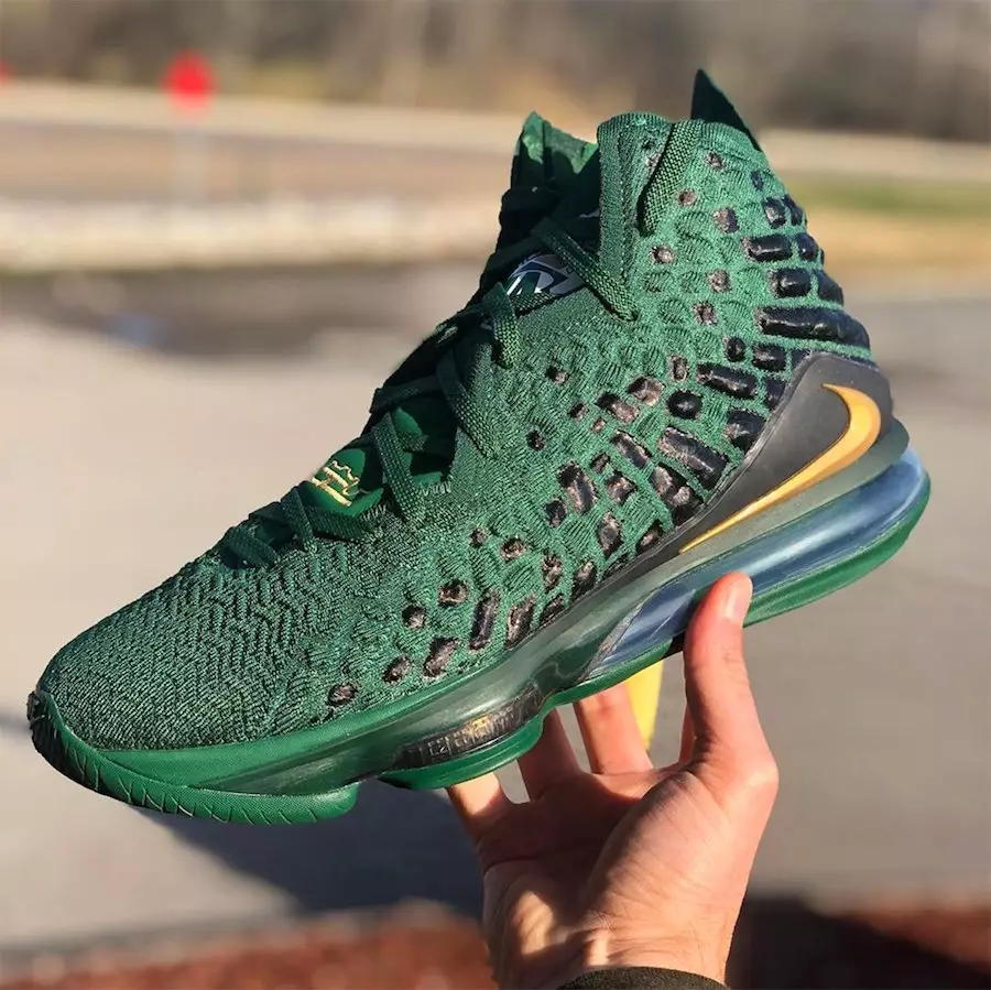 Nike LeBron 17 PE SVSM Wyjazdowy Zielony