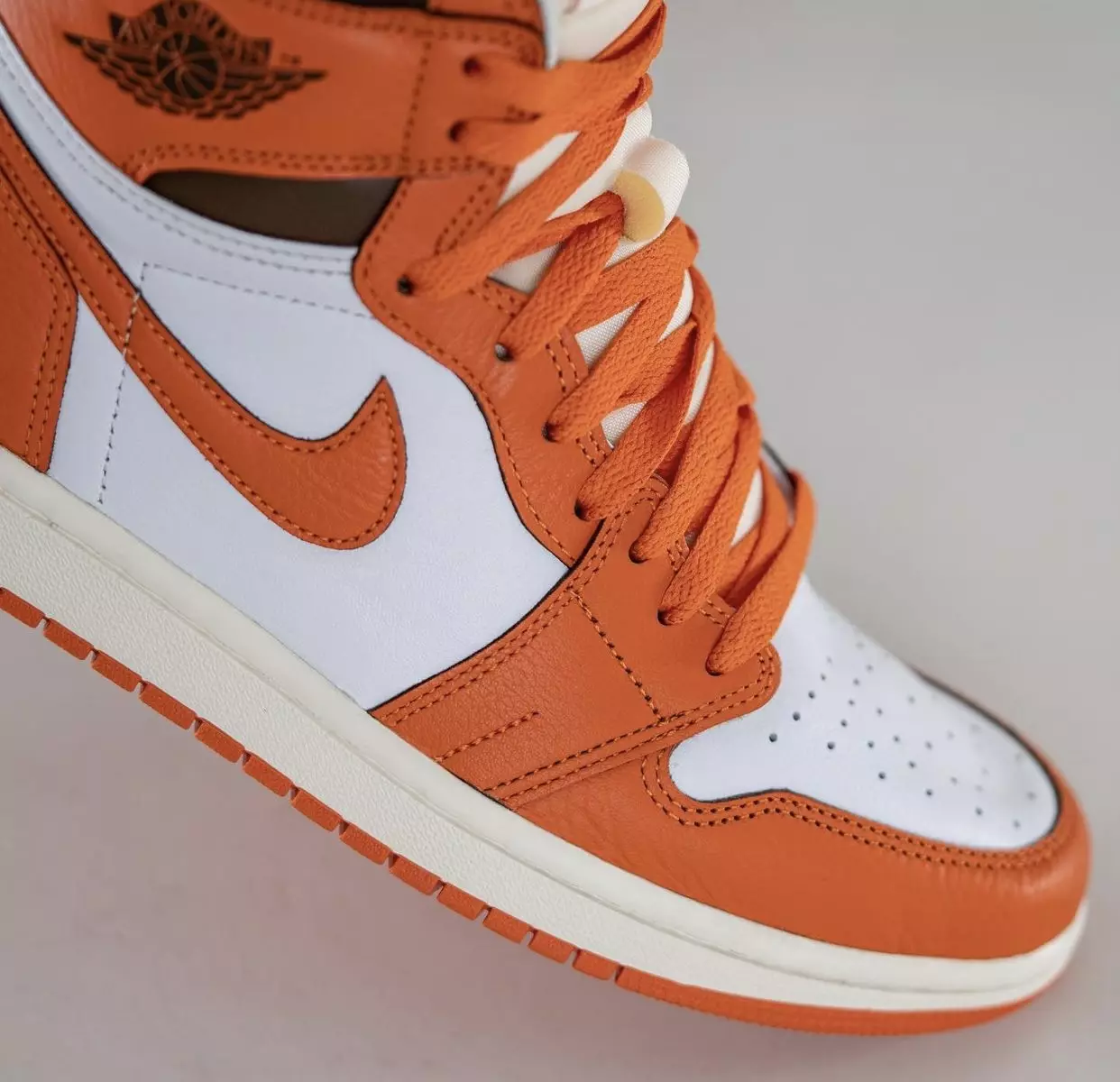 Air Jordan 1 Starfish DO9369-101 Data premiery On-Feet