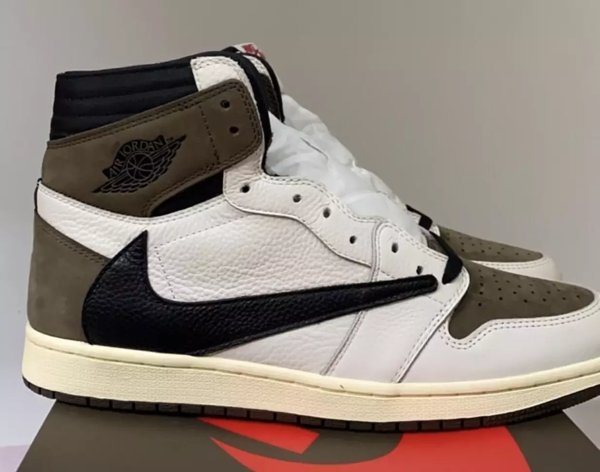 Travis Scott Air Jordan 1 Alternativ Reverse Buraxılış Məlumatı