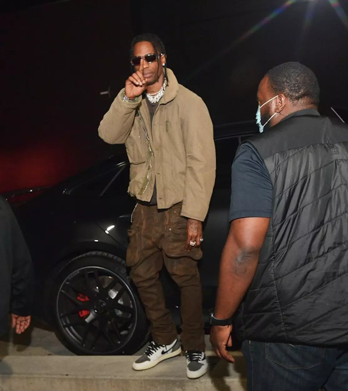 Travis Scott Air Jordan 1 Tarehe Mbadala ya Kutolewa kwa Nyuma