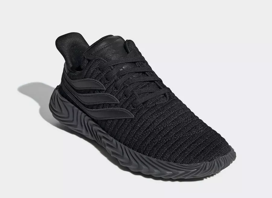 Adidas Sobakov Triple Black B41968 Väljalaskekuupäev