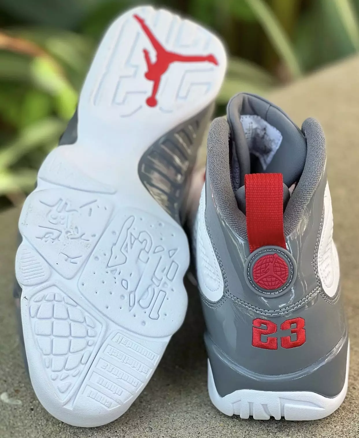 Air Jordan 9 Fire Red Дата на издаване CT8019-162