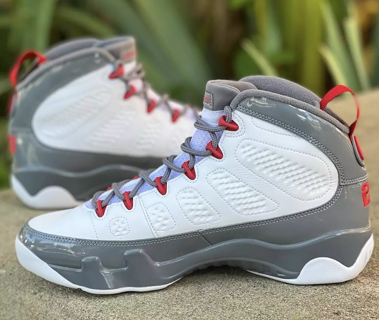 Air Jordan 9 Fire Red Шығарылған күні CT8019-162