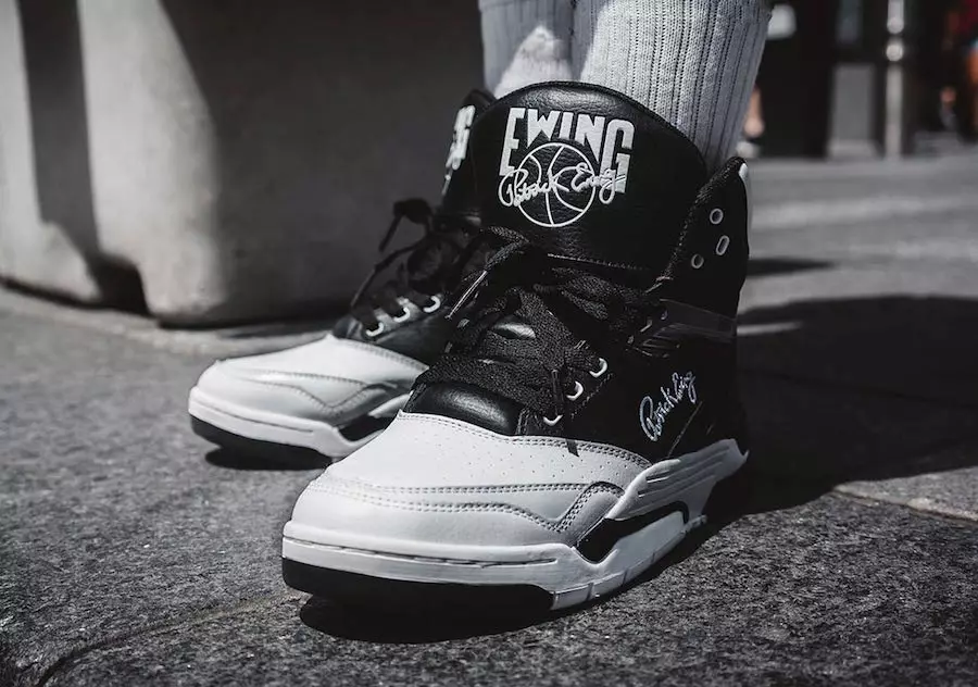 Ewing centras Black White