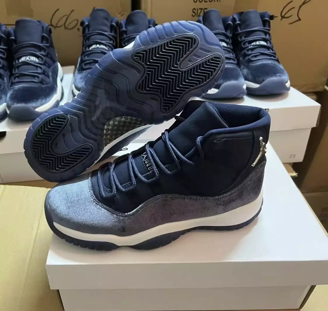 Air Jordan 11 Velvet Midnight Navy AR0715-441 Datum izdavanja