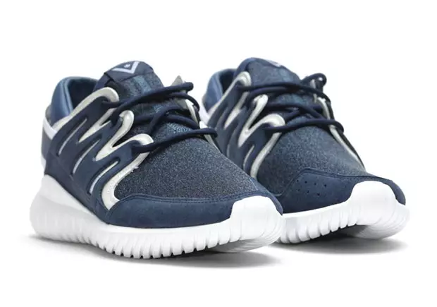 အဖြူရောင်တောင်တက်ခြင်း x adidas Tubular Nova