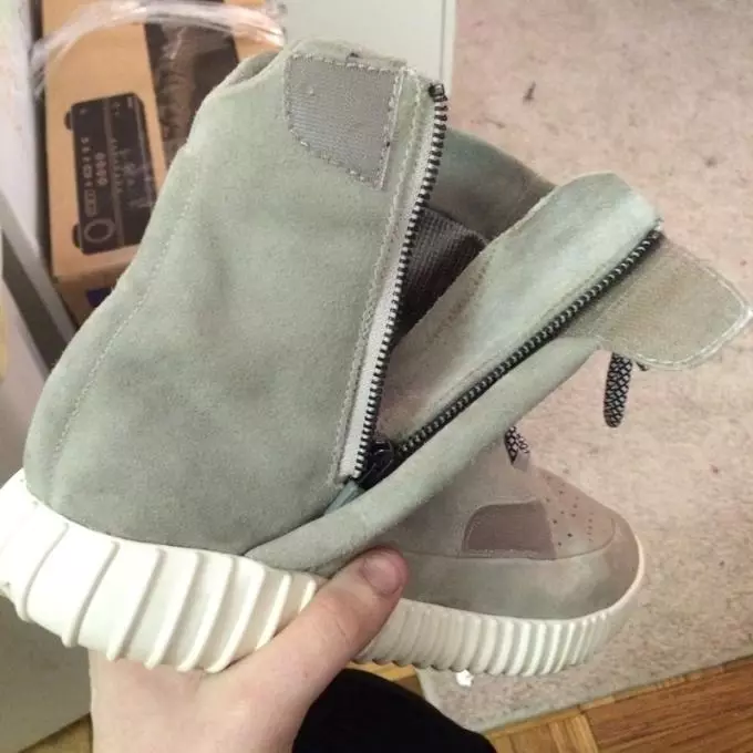 Adidas YEEZY BOOST Falling Apart