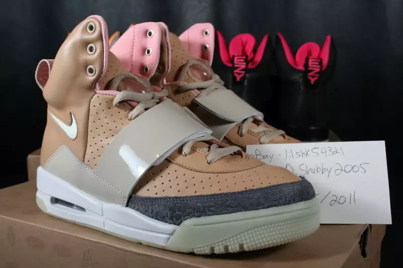 Nike Air Yeezy kolekcija