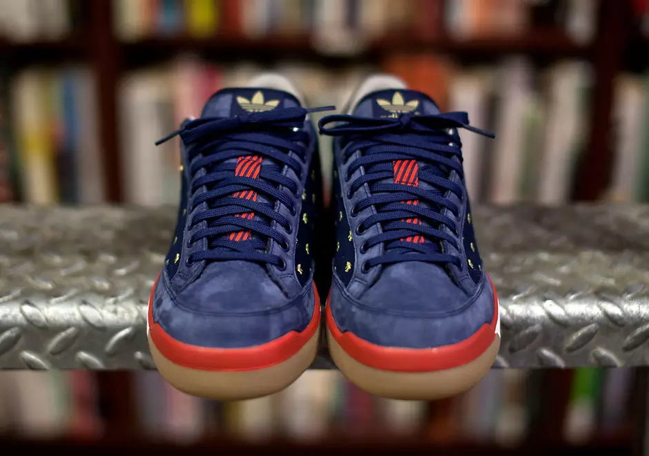 დამატებითი კარაქი adidas Originals Vanguard Rushmore