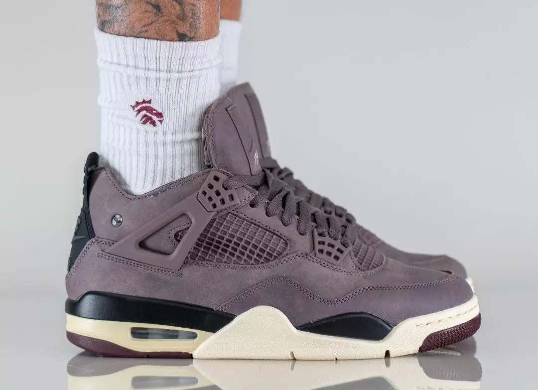 A Ma Maniere Air Jordan 4 Violet Ore DV6773-220 izlaišanas datums uz kājām