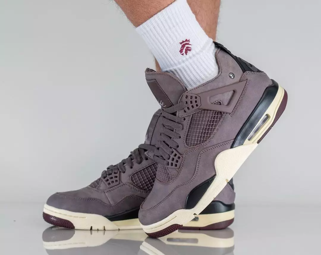 A Ma Manière Air Jordan 4 Violet Ore DV6773-220 Date de sortie On-Feet