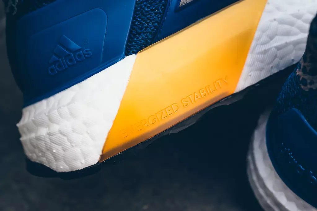 adidas Ultra Boost sinine oranž valge