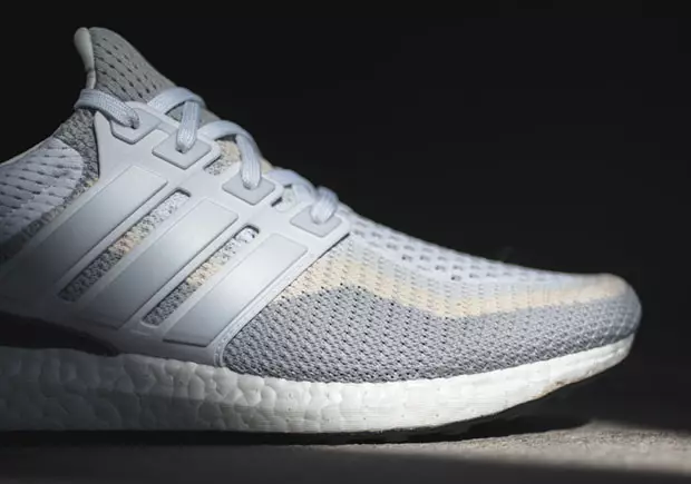 adidas Ultra Boost Boz Ağ