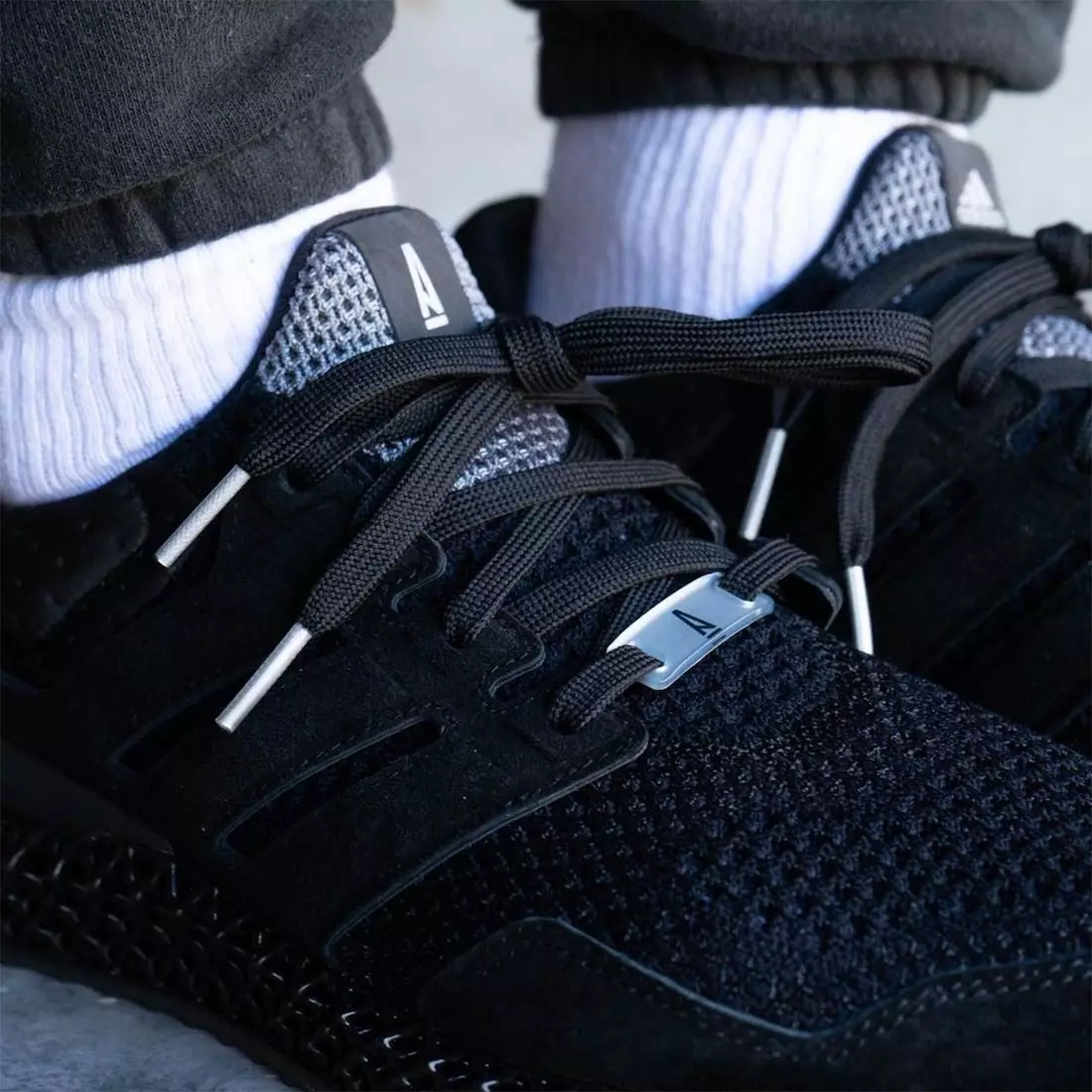 Датум на издавање Ma Maniere adidas Ultra 4D