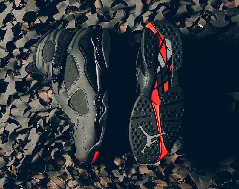 Air Jordan 8 Retro prendre son envol