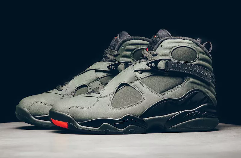 Air Jordan 8 Retro Chukua Ndege