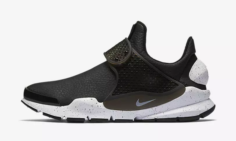 Nike Sock Dart Premium Black White Väljalaskekuupäev