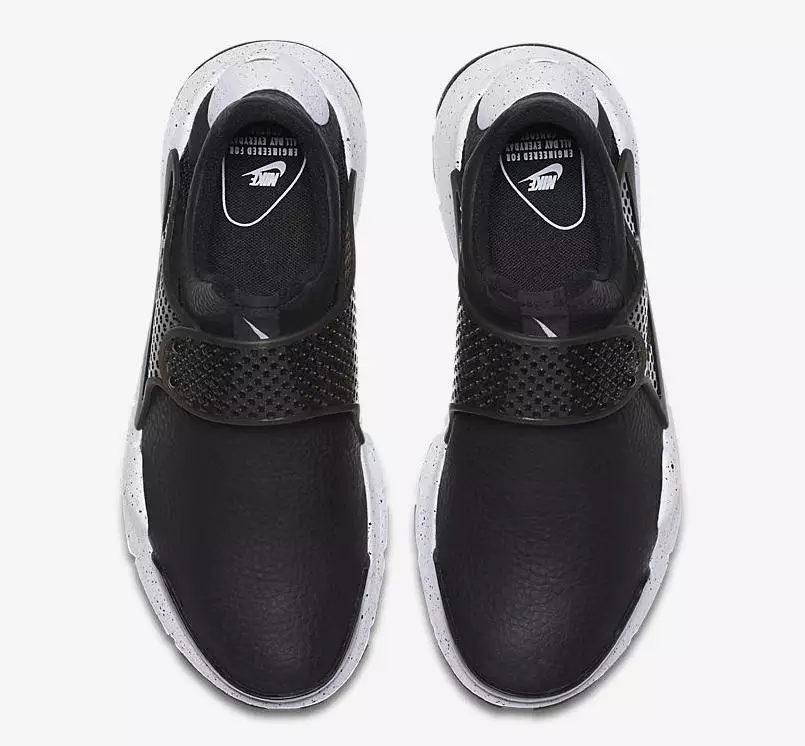 Nike Sock Dart Premium Black White Dátum vydania