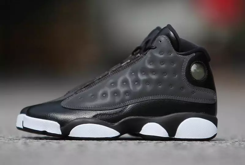 Air Jordan 13 Black Hyper Pink 439358-009