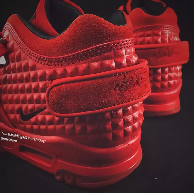 Nike Air Cruz Red October