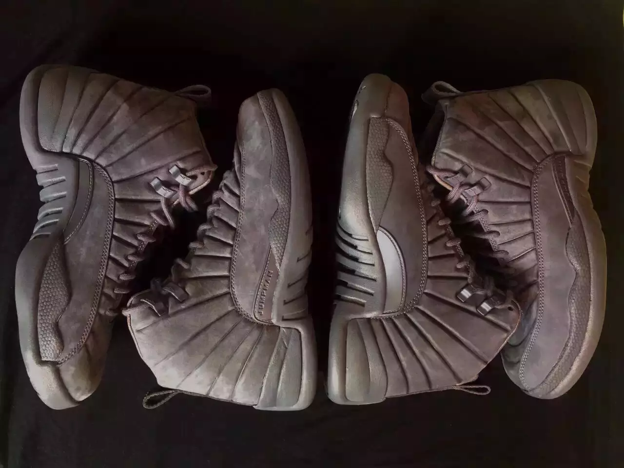 PSNY x Air Jordan 12 musta