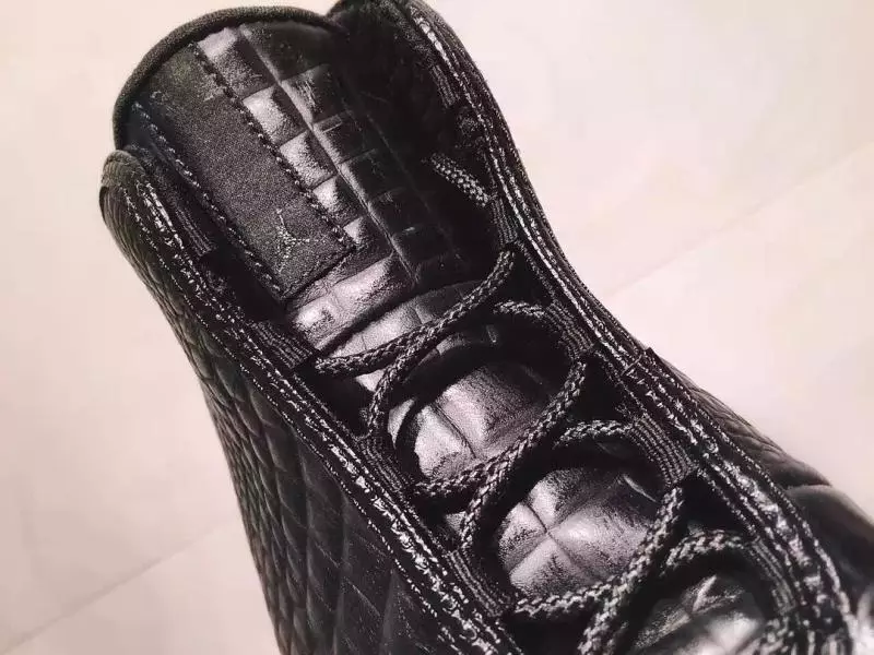 Čierna koža Jordan Horizon Premium Croc