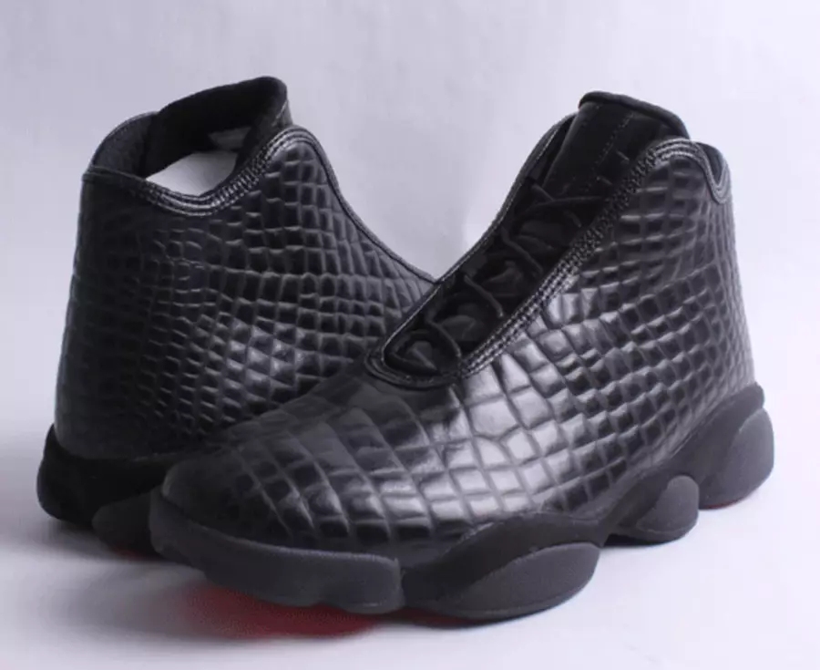 Jordan Horizon Premium Qara Croc