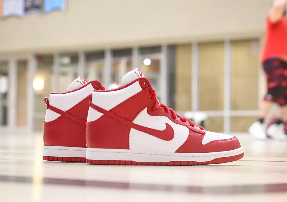 Nike Dunk High Sent-Jons maktabingizga sodiq bo'ling