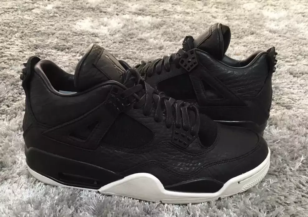 Air Jordan 4 Retro Premium Hitam