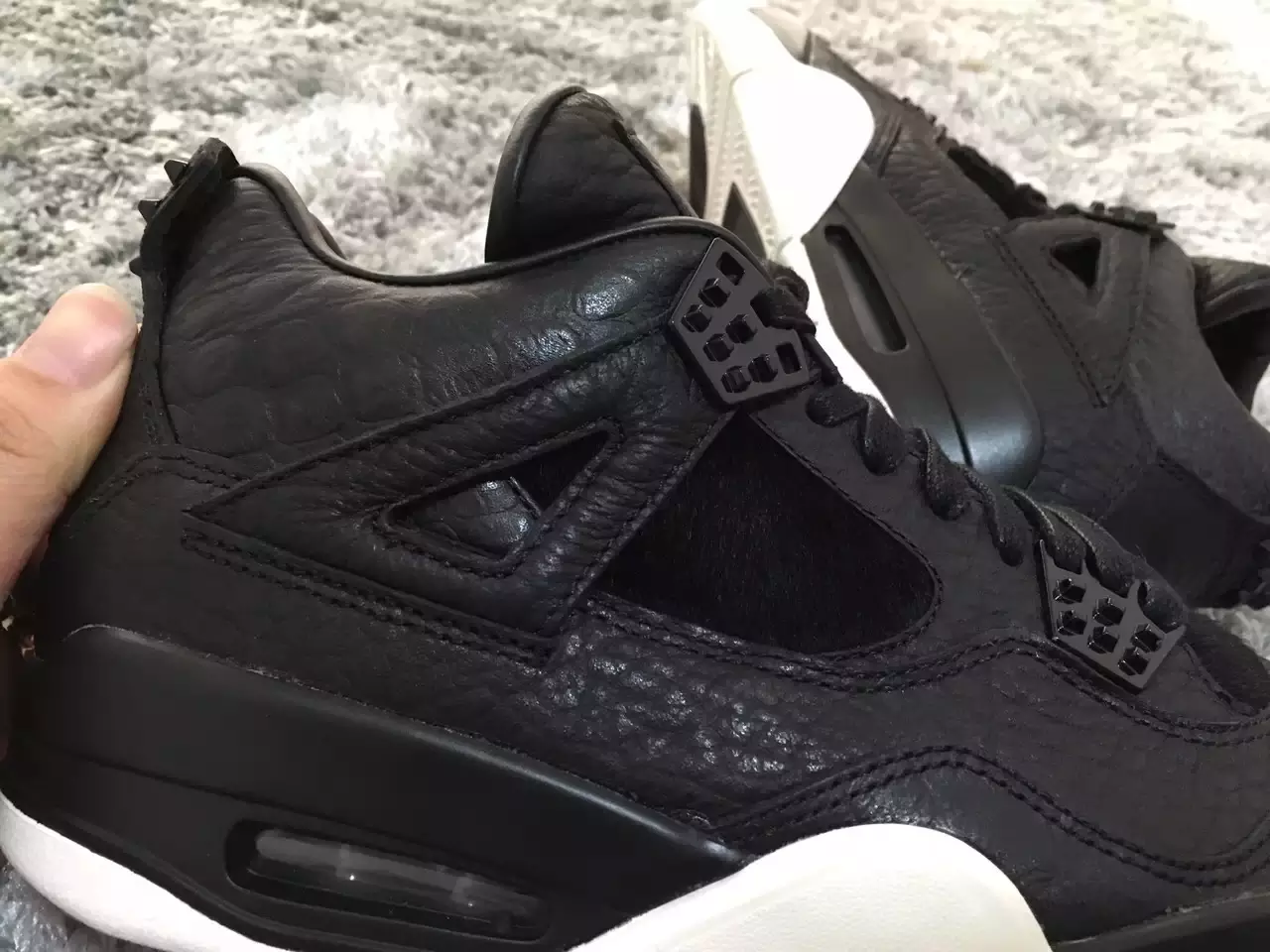 Air Jordan 4 Retro Premium Czarny