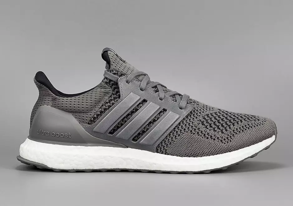 adidas Ultra Boost dengan kualitas tinggi