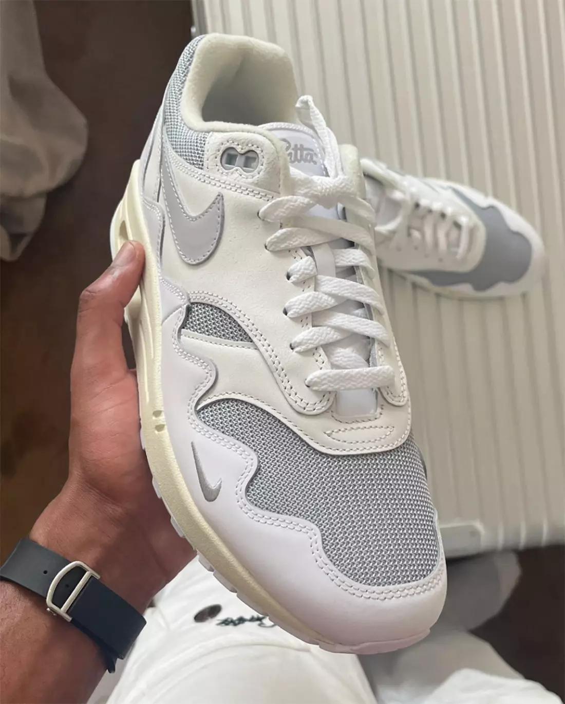 Patta Nike Air Max 1 Oq Kulrang Chiqarilgan Sana