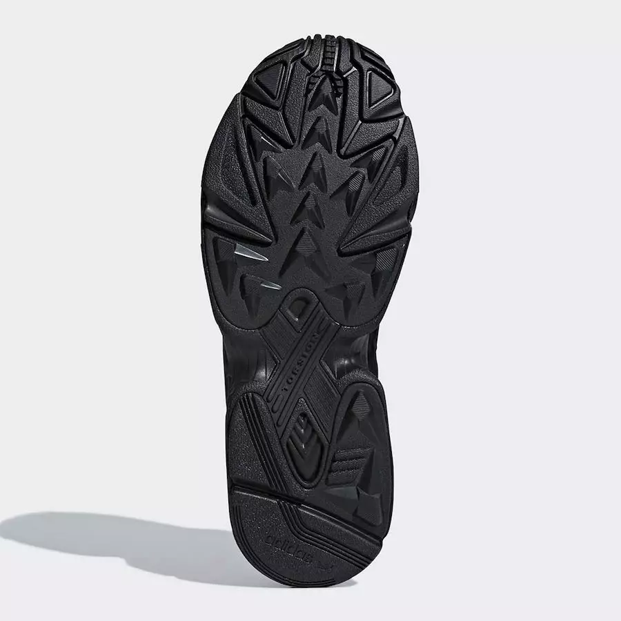 Data e lëshimit të adidas Yung-1 Triple Black G27026