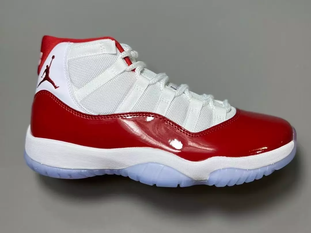 Air Jordan 11 Cherry Varsity Red 2022 CT8012-116 väljalaskekuupäev