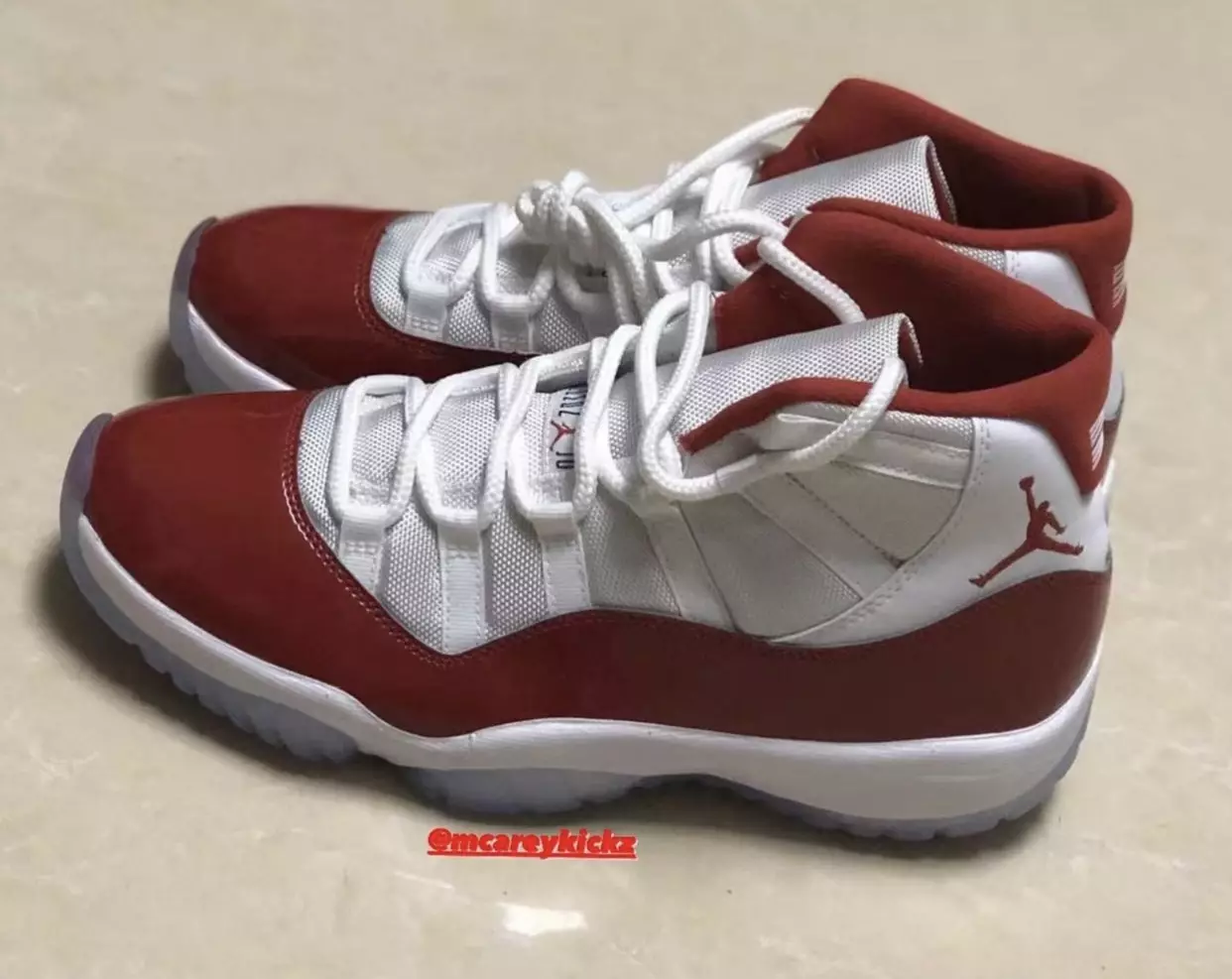 Tanggal Rilis Air Jordan 11 Cherry Varsity Red CT8012-116