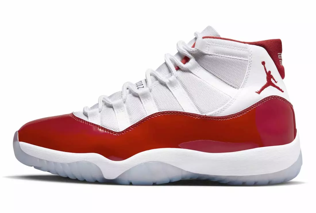 Giá ngày phát hành của Air Jordan 11 Cherry Varsity Red CT8012-116