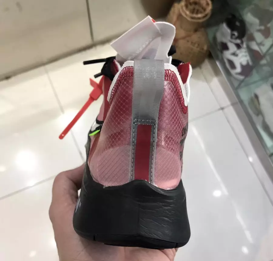 Off-White Nike Zoom Fly SP 프로모션 샘플