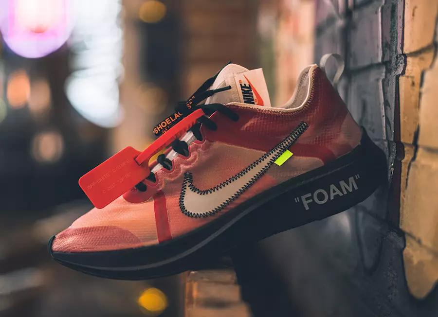 Off-White Nike Zoom Fly Rotes Muster