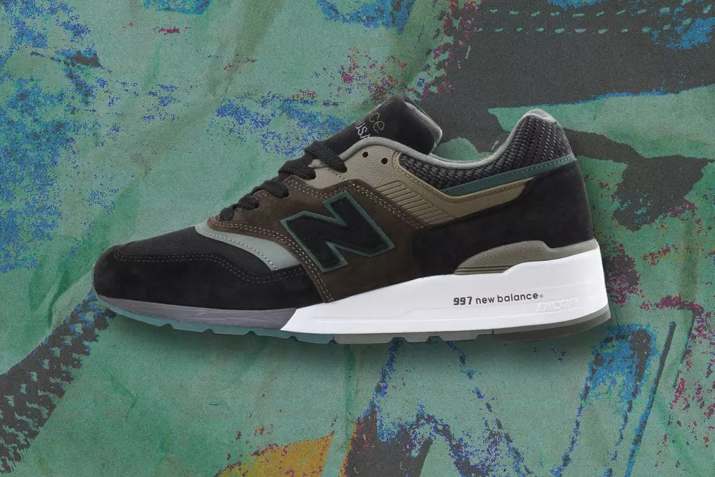 New Balance 997 შავი ზეთისხილის ამრეკლავი