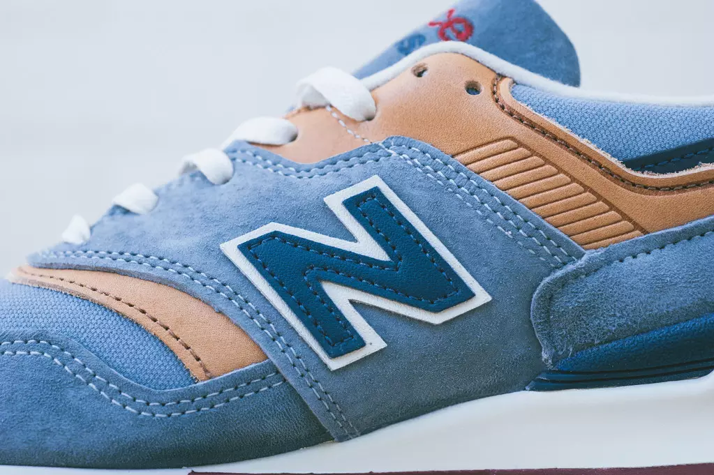 New-Balance-M997DOL-Connoisseur-Guitarra-Azul-4