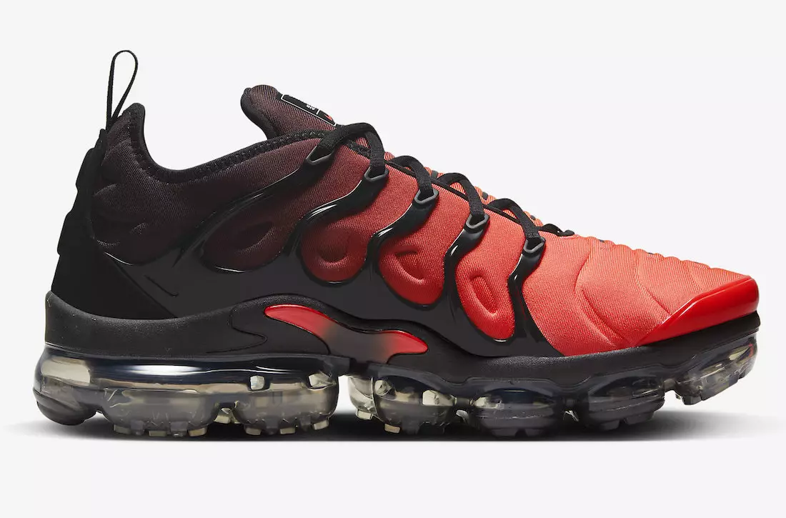 Nike Air VaporMax Plus Röd Svart DZ4857-001 Utgivningsdatum