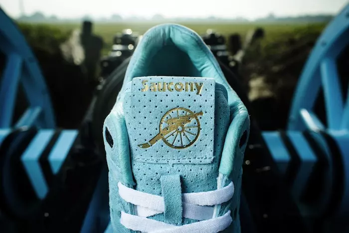 Sneaker Politics Saucony Mutig