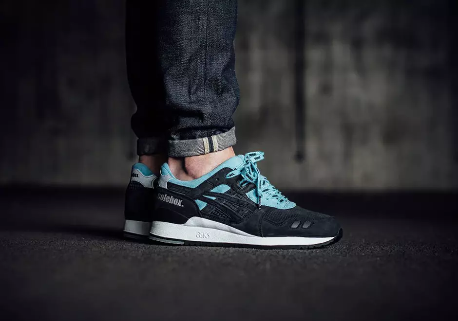 Solebox x ASICS Gel Lyte III בלוי קאַרפּענטער בי