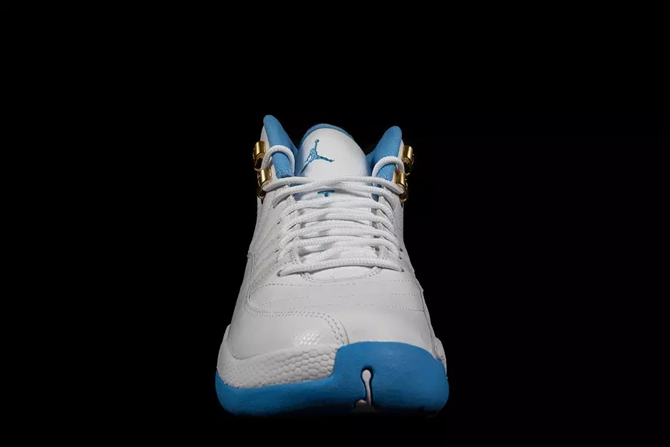 Air Jordan 12 Melo Weiß Blau Gold