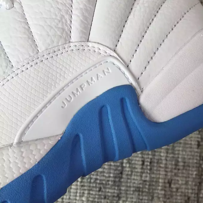 Air Jordan 12 GS University Blu