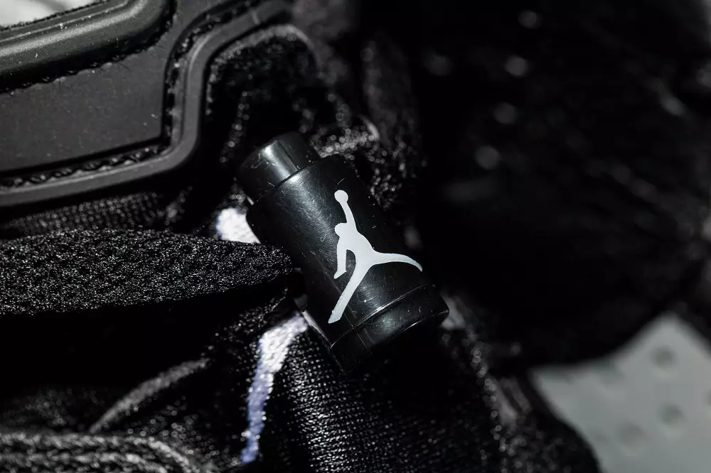 Air Jordan 6 Retro GS hideg szürke