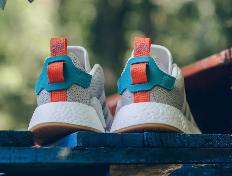 Adidas NMD R2 Dolphins CQ3080