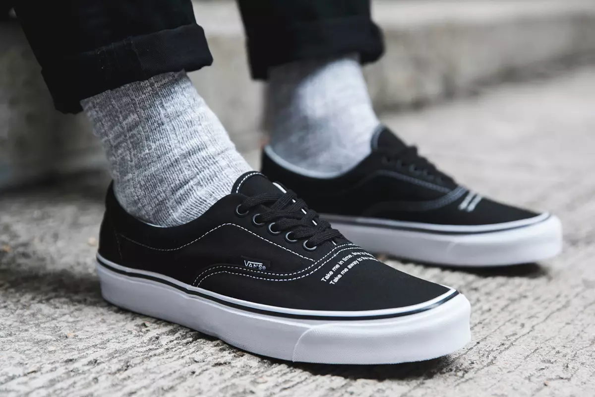 مجموعة UNDERCOVER x Vans Vault لربيع 2017